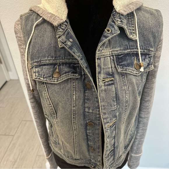 FREE PEOPLE Demin/Gray Jacket ๐ - Picture 6 of 13